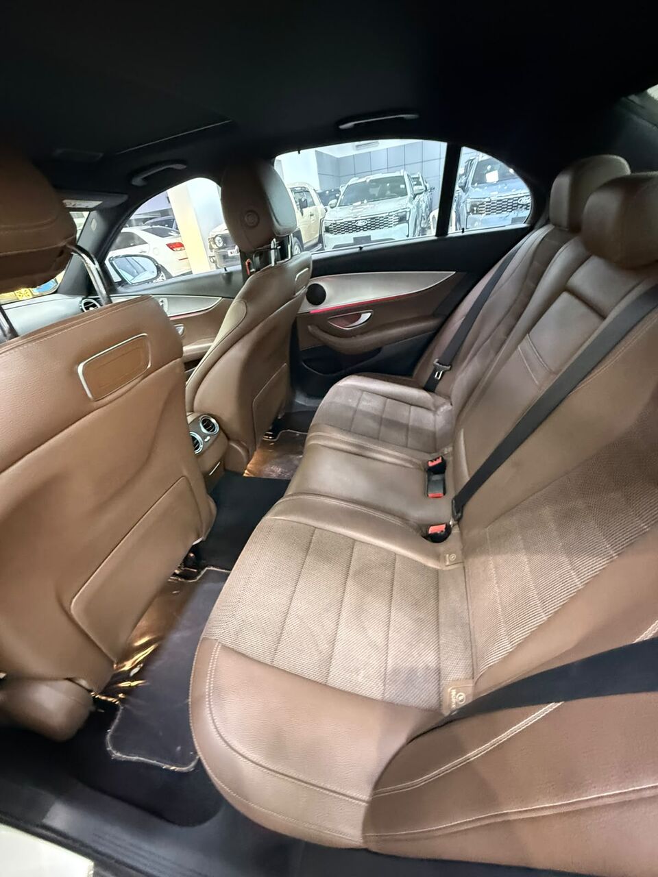 Manama, Vehicles, Cars & Trucks , BHD 7200,  Mercedes Benz E-200,  2017,  Automatic,  230950 KM,   /  (White)