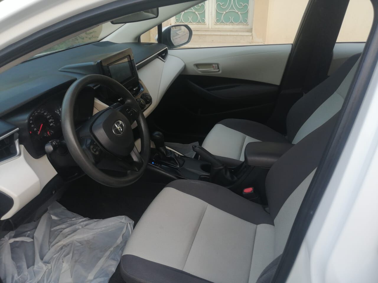 Riyadh, Vehicles, Cars & Trucks , SAR 44500,  TOYOTA COROLLA,  2024,  Automatic,  60 KM,  1,5 LITER XLI NEAT AND CLEAN 3