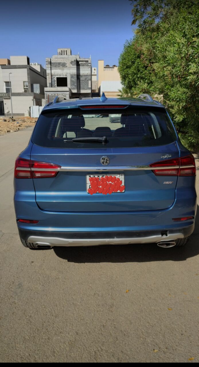 Riyadh, Vehicles, Cars & Trucks , SAR 27,  MG RX5,  2018,  94 KM,   Turbo Charged Neat And Clean Family SUV Car