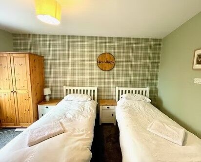London, Business, Enjoy Comfortable Rooms With Scottish Character And Charm