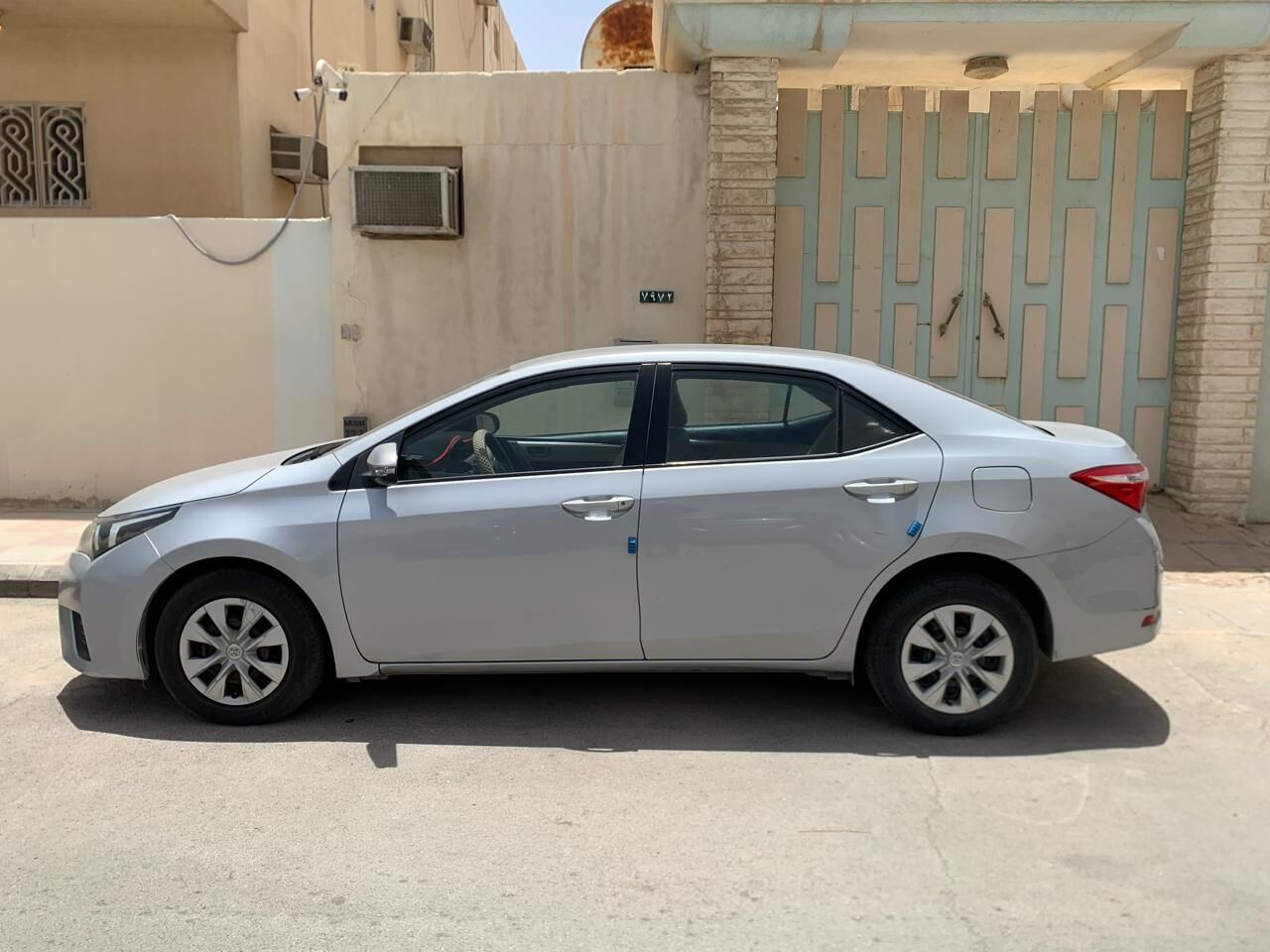 Riyadh, Vehicles, Cars & Trucks , SAR 45000,  Toyota Corolla,  2015,  Automatic,  109000 KM,   XLI 1.6 Model  (single Owner)