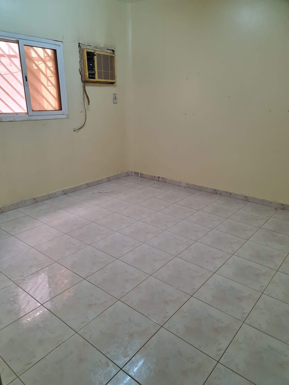 Al Sulaymaniyyah, Rooms for Rent, SAR 903/month,  20 Sq. Meter,  A Room Available For Filipino Bachelor (SAR 5,417.00 For 6mos.)