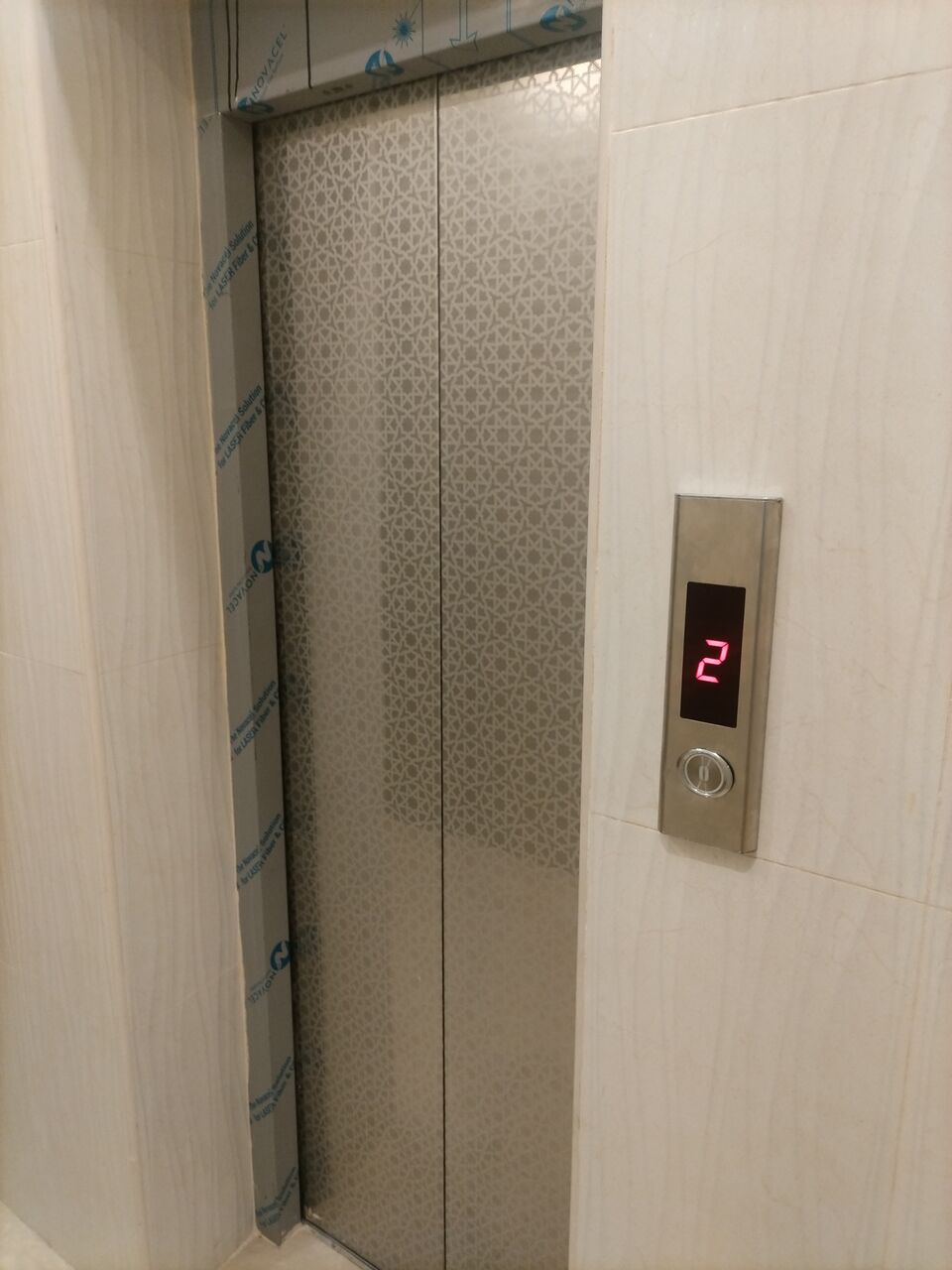 Khobar, Apartments, Flats, Houses & Villas, SAR 24600/year,  2 BR,  Family Apartment For Rent (Two Rooms, Two Bathrooms, Air-Conditioned Hall)
