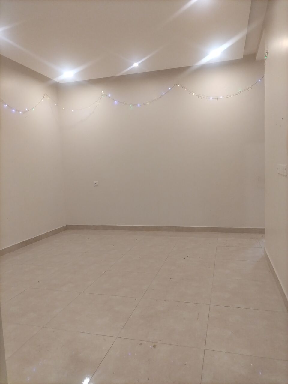 Khobar, Apartments, Flats, Houses & Villas, SAR 24600/year,  2 BR,  Family Apartment For Rent (Two Rooms, Two Bathrooms, Air-Conditioned Hall)