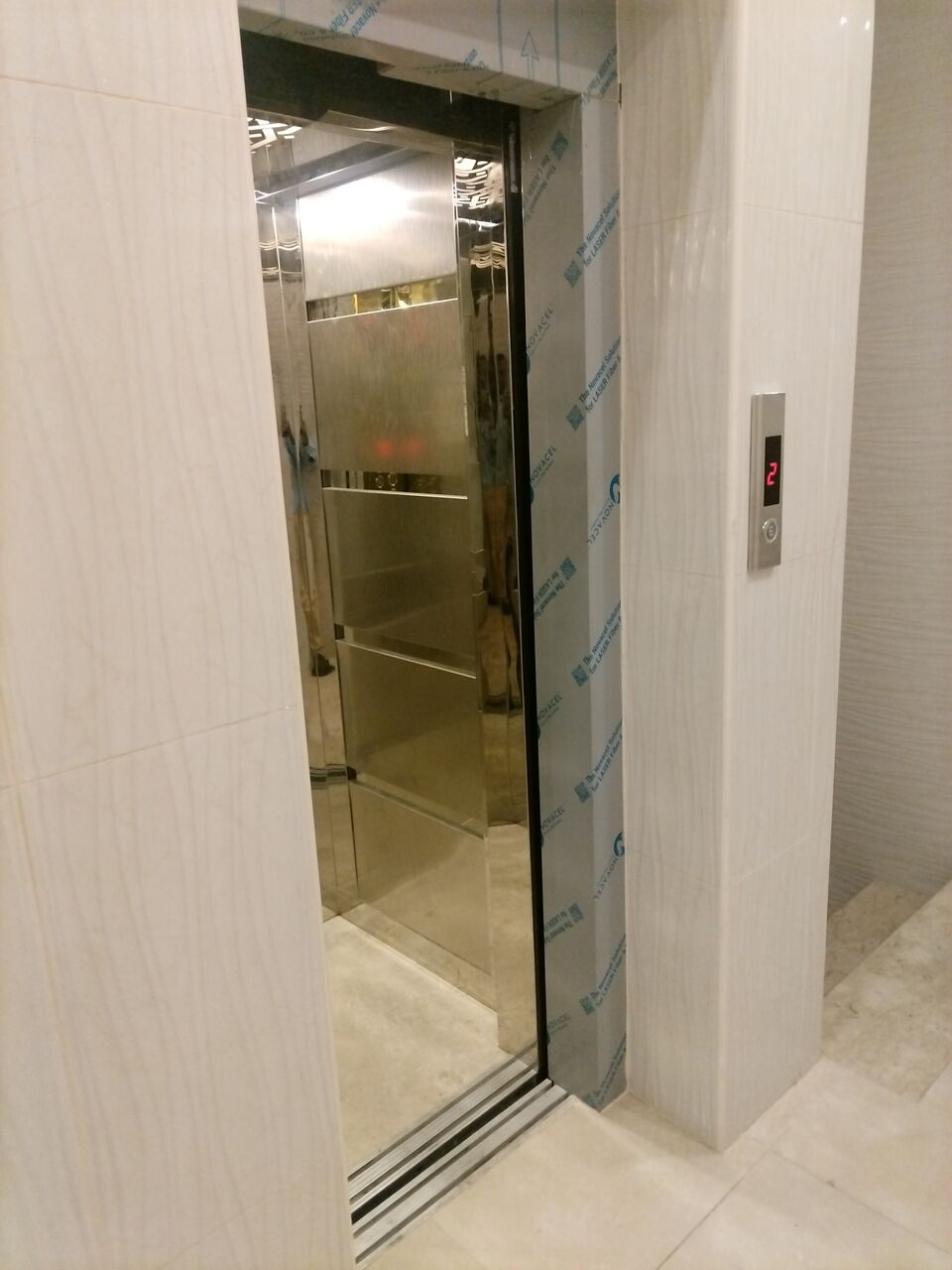 Khobar, Apartments, Flats, Houses & Villas, SAR 24600/year,  2 BR,  Family Apartment For Rent (Two Rooms, Two Bathrooms, Air-Conditioned Kitchen)