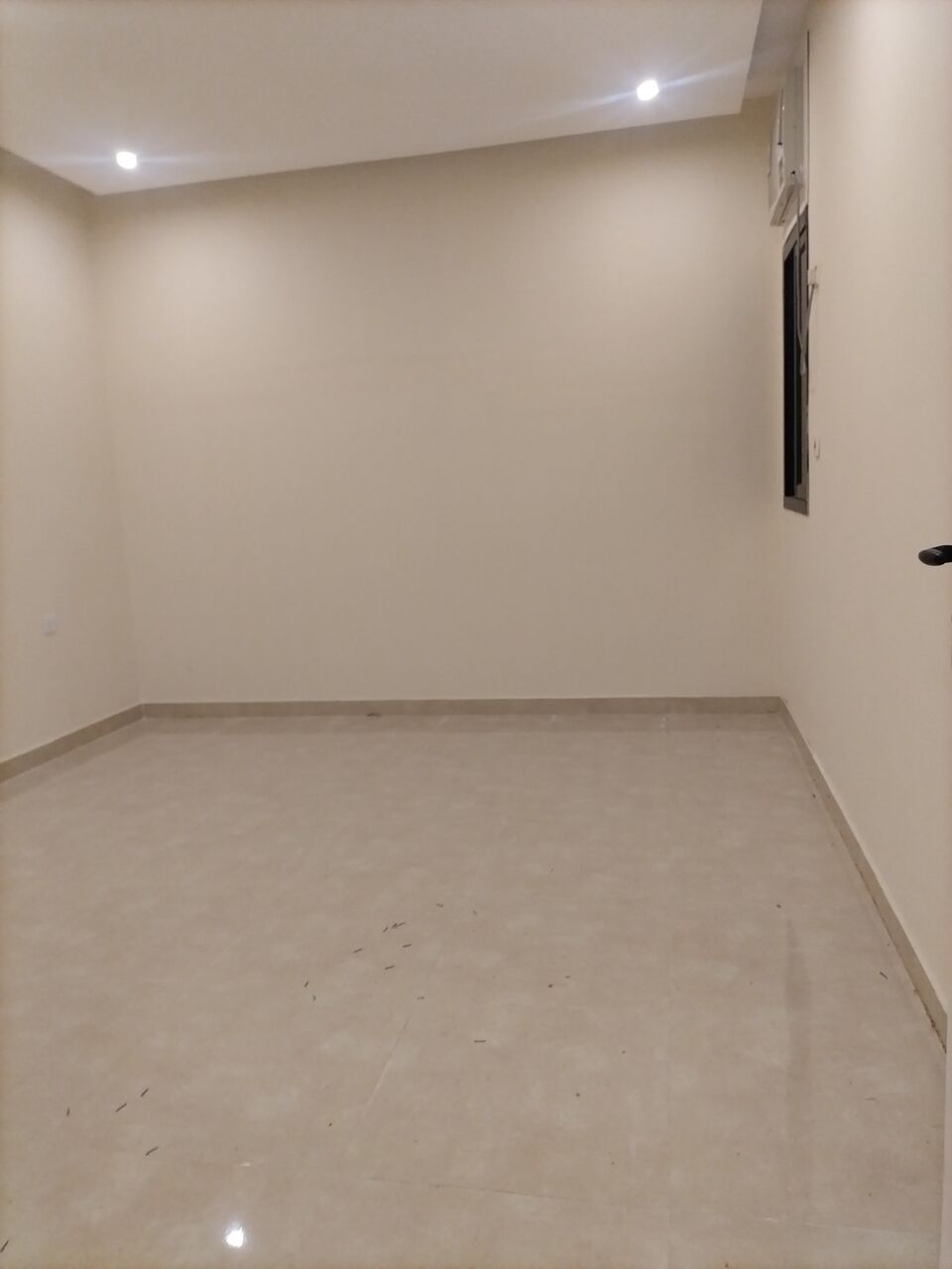 Khobar, Apartments, Flats, Houses & Villas, SAR 24600/year,  2 BR,  Family Apartment For Rent (Two Rooms, Two Bathrooms, Air-Conditioned Kitchen)