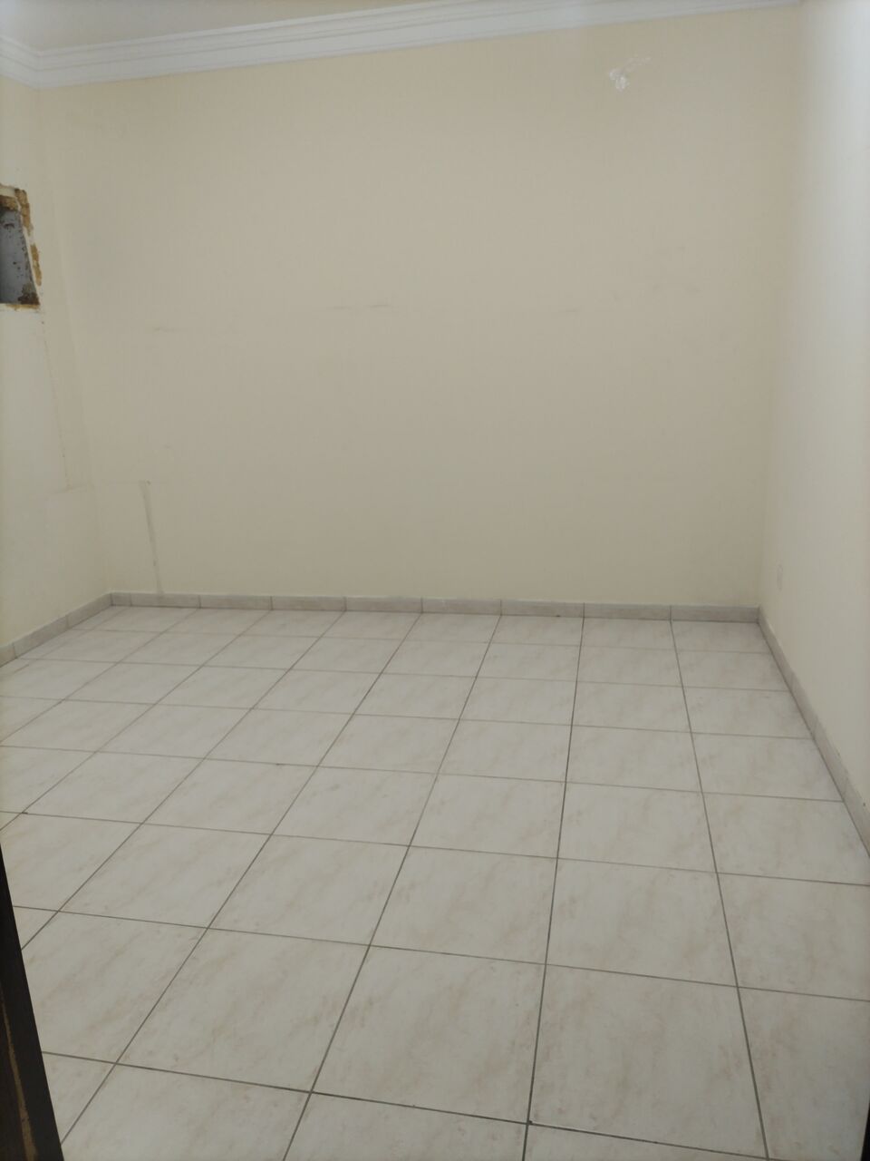 Khobar, Apartments, Flats, Houses & Villas, SAR 16000/year,  2 BR,  Family Apartment For Rent (Two Rooms, Bathroom, Kitchen, Roof Without Elevator)