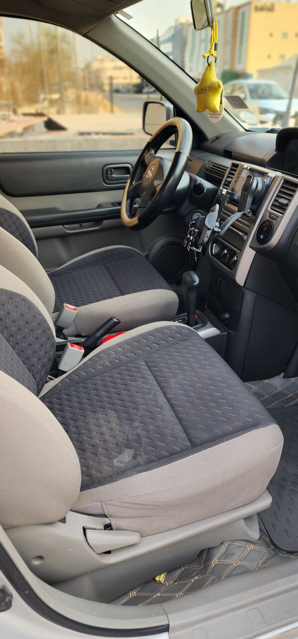 Riyadh, Vehicles, Cars & Trucks , SAR 25000,  Nissan X-trail 2012,  2012,  Automatic,  266994 KM,  Filipino Owner