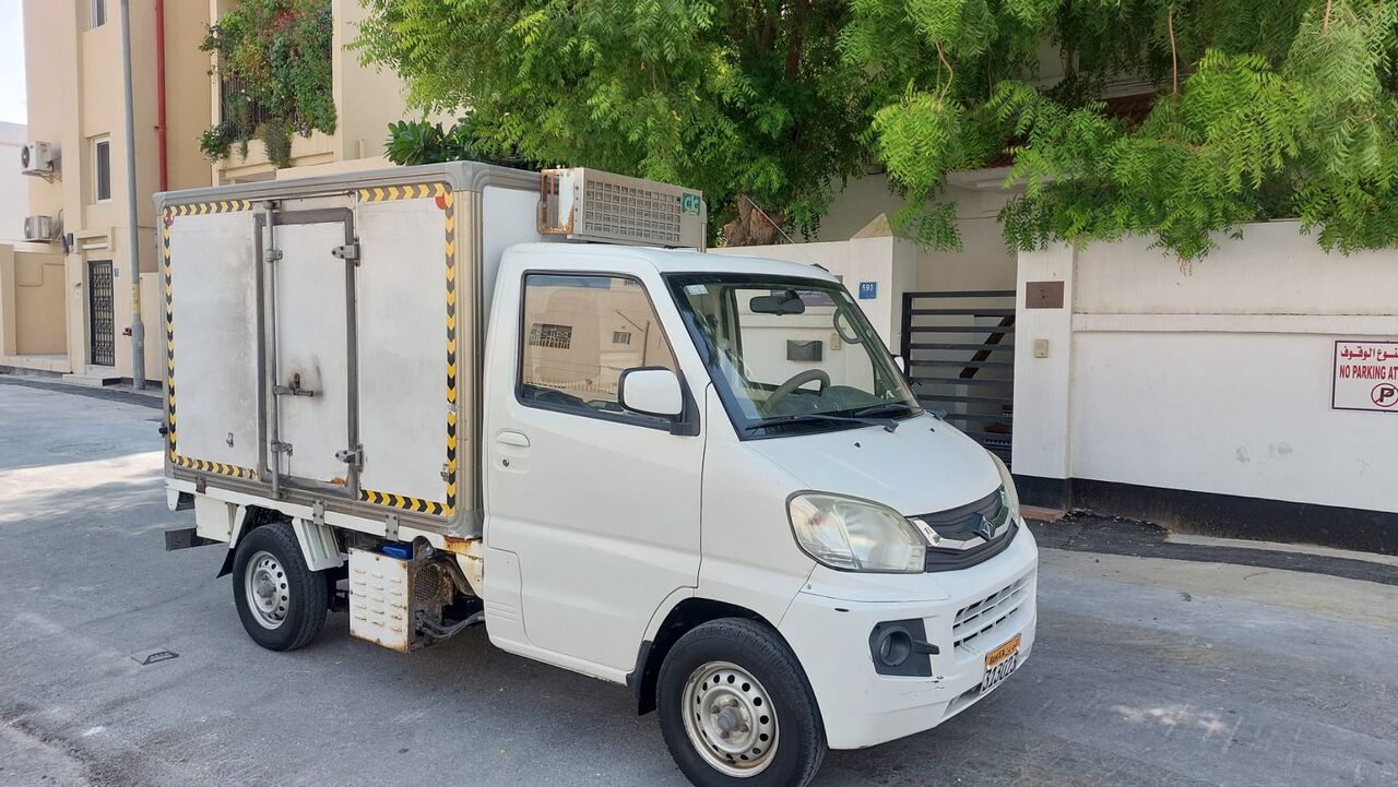 Manama, Vehicles, Cars & Trucks , BHD 2000,  Cmc Super Veryca Chiller Freazar Van Well Mantaine,  2017,  Manual,  140000 KM,