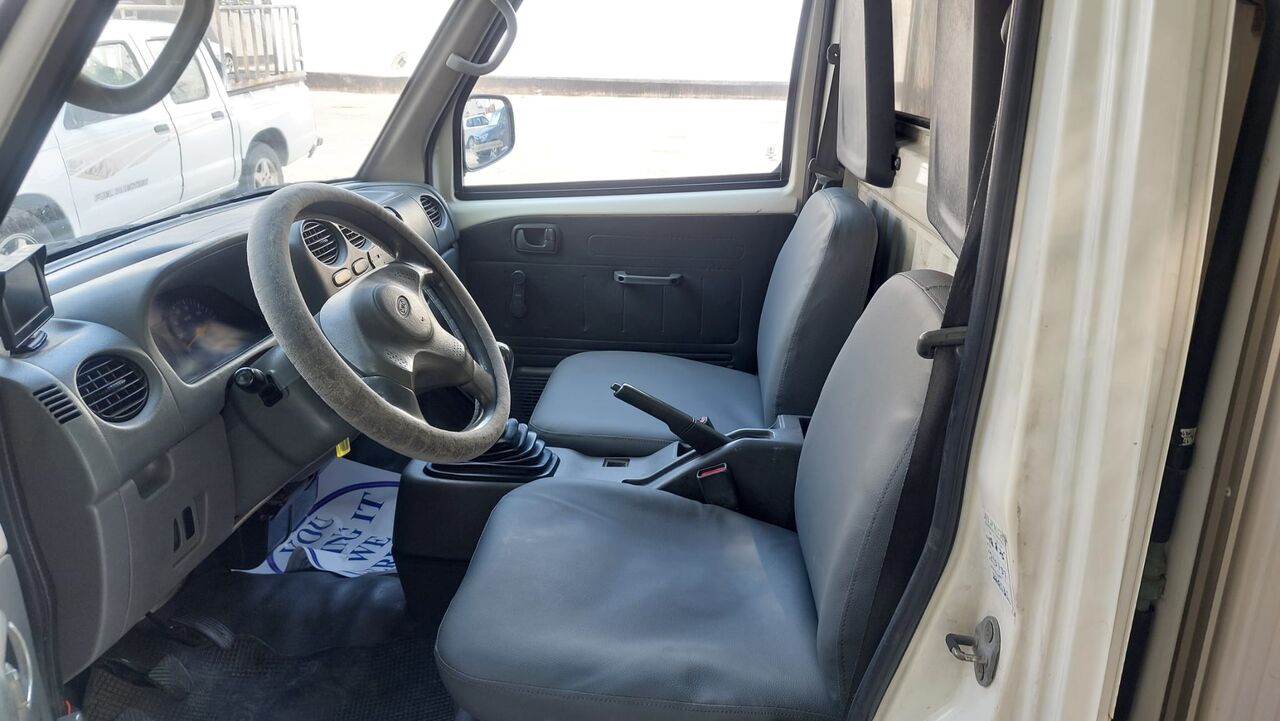 Manama, Vehicles, Cars & Trucks , BHD 2000,  Cmc Super Veryca Chiller Freazar Van Well Mantaine,  2017,  Manual,  140000 KM,