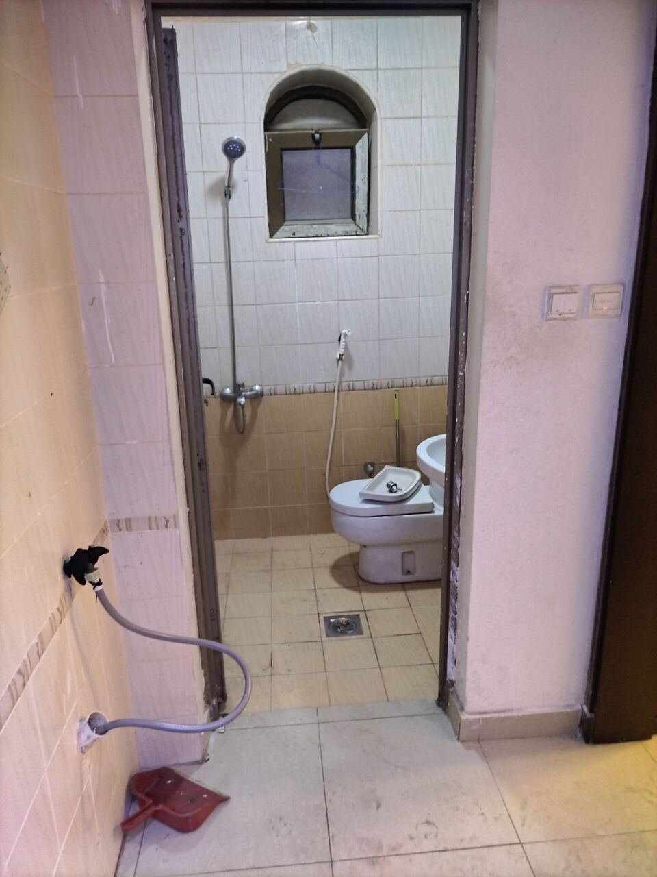 Khobar, Apartments, Flats, Houses & Villas, SAR 18000/year,  3 BR,  Family Apartment For Rent (3 Rooms, Hall, Two Bathrooms, Kitchen)