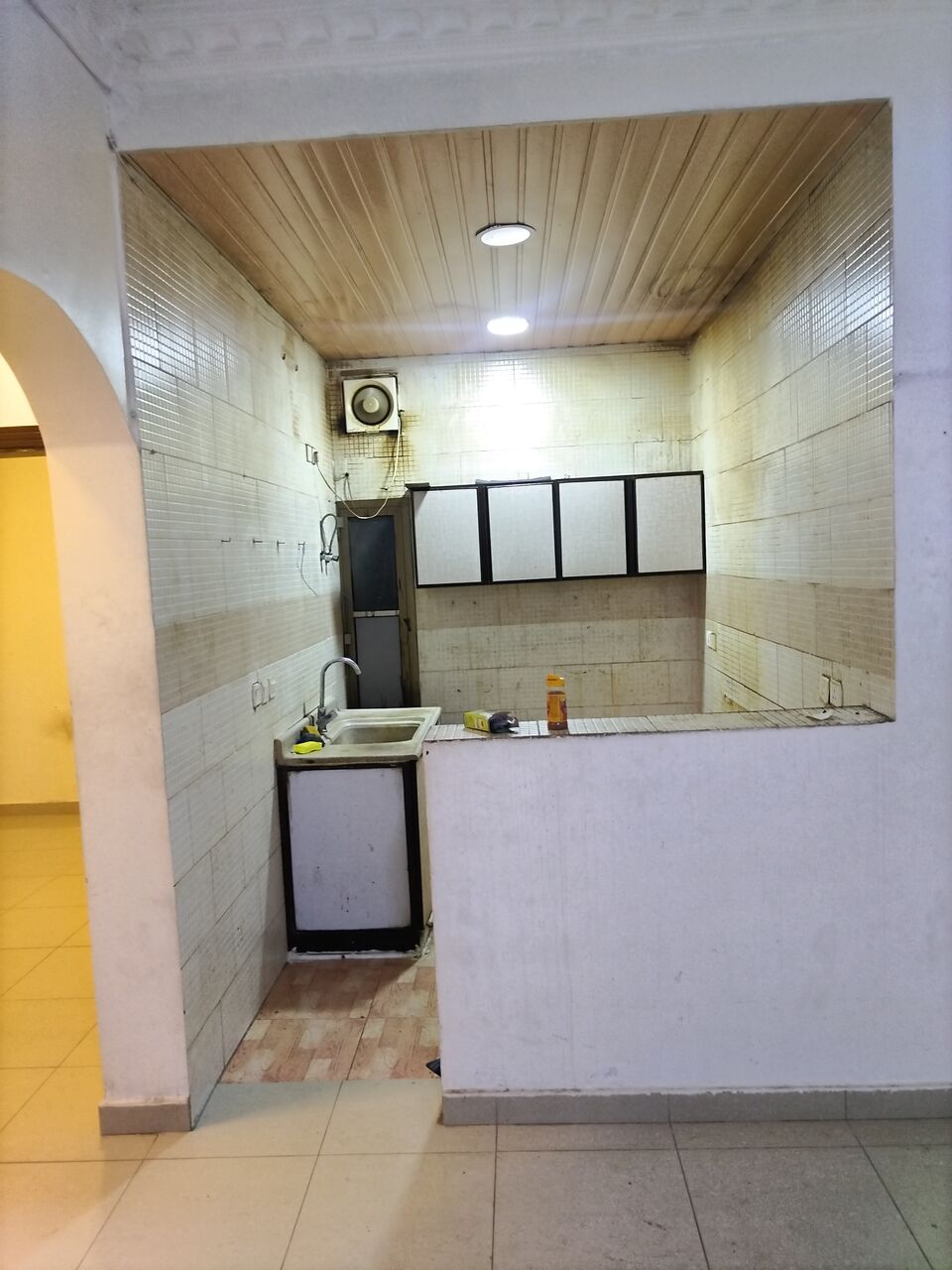 Khobar, Apartments, Flats, Houses & Villas, SAR 18000/year,  3 BR,  Family Apartment For Rent (3 Rooms, Hall, Two Bathrooms, Kitchen)