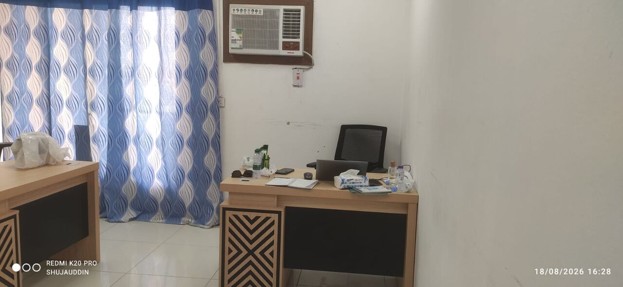 Al Murabba, Apartments, Flats, Houses & Villas, SAR 1500/month,  Furnished,  Shared Furnished Office For Rent. Room, Kitchen & Bathroom