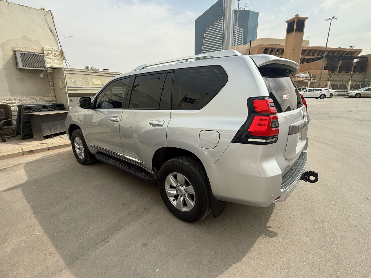 Olaya, Vehicles, Cars & Trucks , SAR 147000,  Toyota Land Cruiser,  2022,  Automatic,  88000 KM,   PRADO V6
