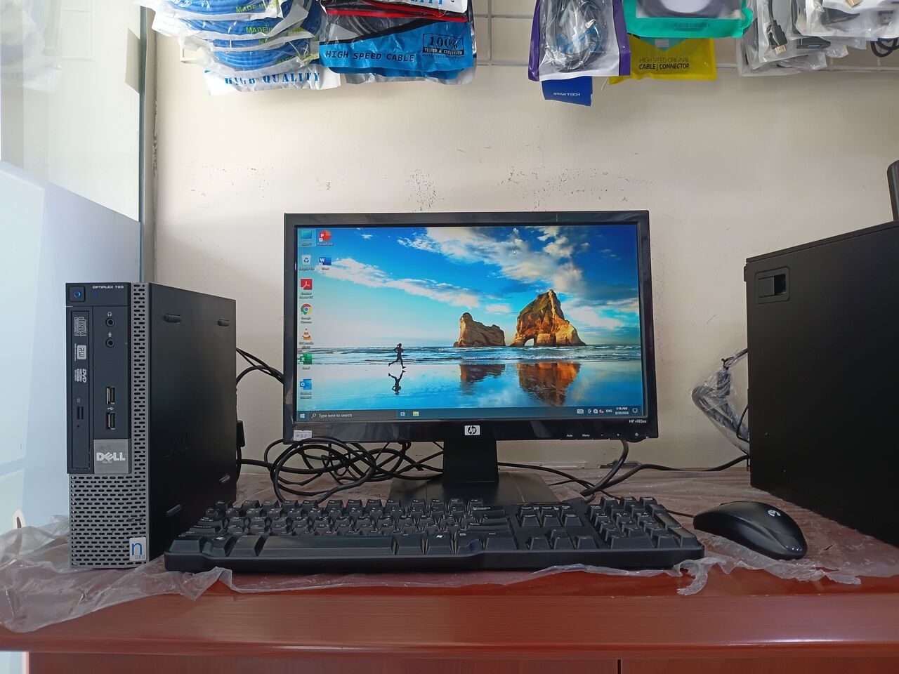 Riffa, Computers, BHD 23,  DELL OptiPlex SSF Mini E7500 2.93 GHz 4 GB/500 GB HDD 23 BD