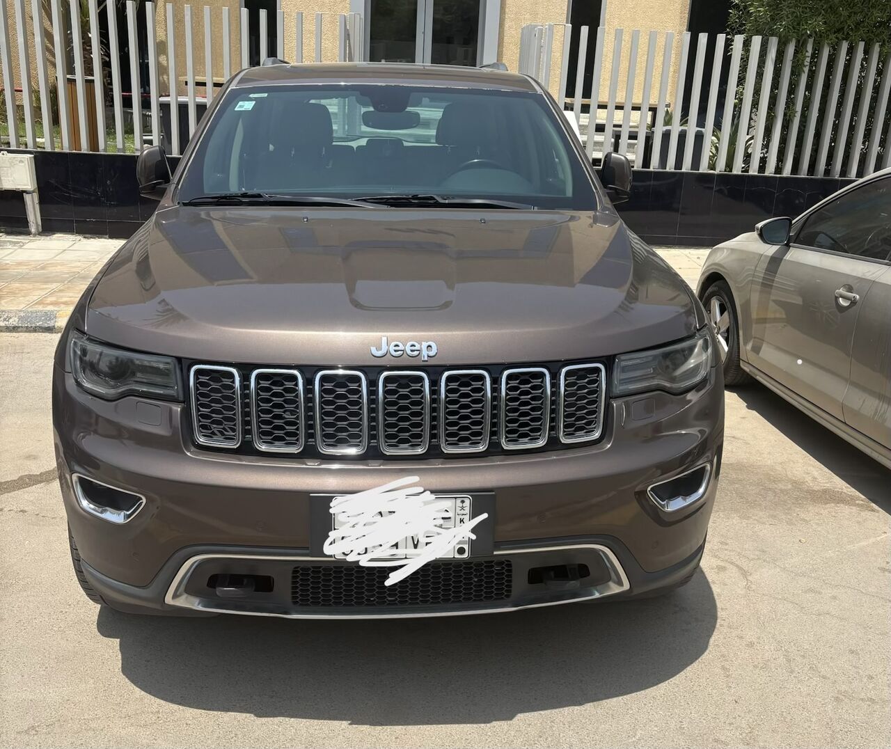 Al Saadah, Vehicles, Cars & Trucks , SAR 63500,  Jeep Grand Cherokee Limited,  2018,  Automatic,  169000 KM,  Jeep Cherokee Excellent Condition