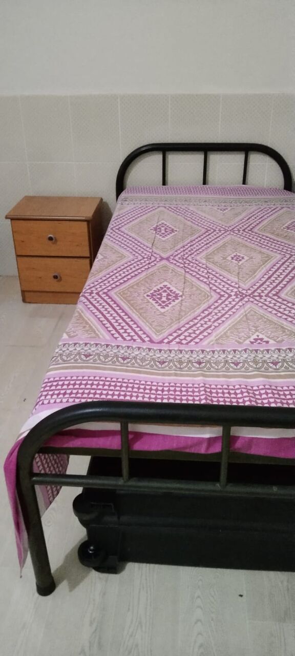 Jeddah, Household Items, SAR 100,  Single Iron Bed With Mattress