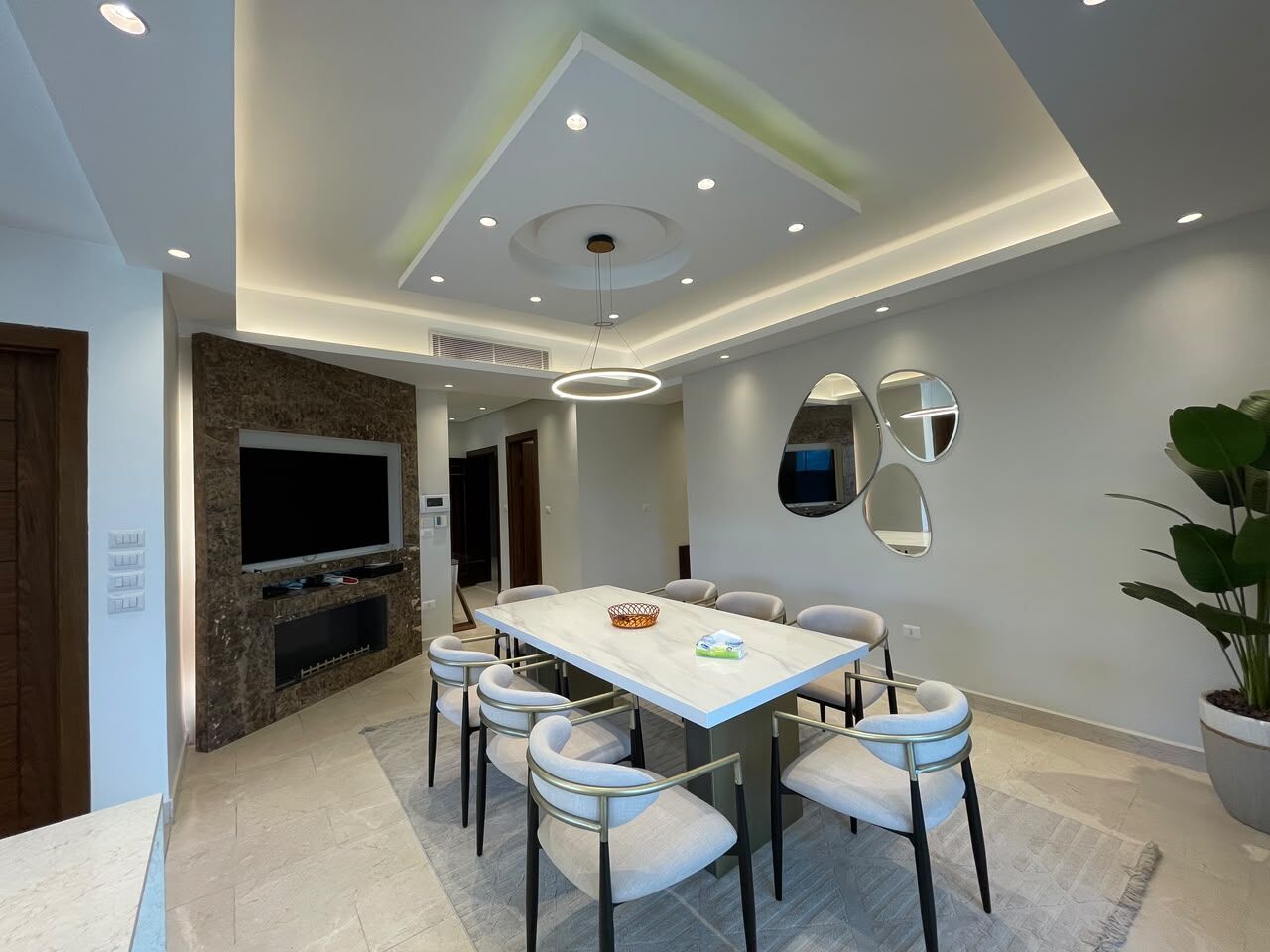 Abdoun, Apartments, Flats, Houses & Villas, JOD 23000/year,  Furnished,  3 BR,  230 Sq. Meter,  Furnished Apartment For Rent In Abdoun