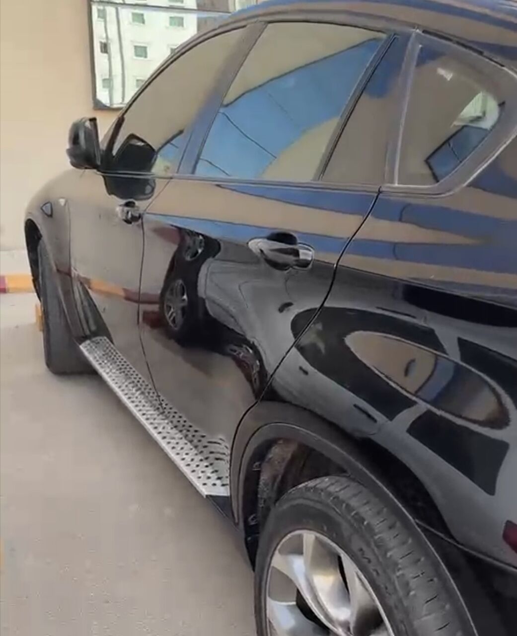 Jeddah, Vehicles, Cars & Trucks , SAR 42000,  Bmw X6,  2014,  Automatic,  270000 KM,   In Very Good Condition