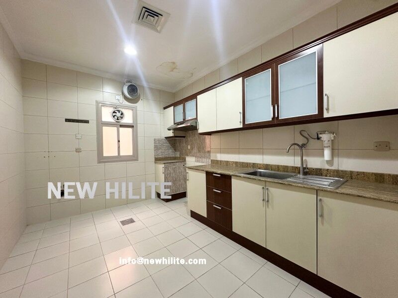 Kuwait City, Apartments, Flats, Houses & Villas, KWD 850/month,  4 BR,  Spacious 4 Bedroom Apartment For Rent In Al Siddeeq
