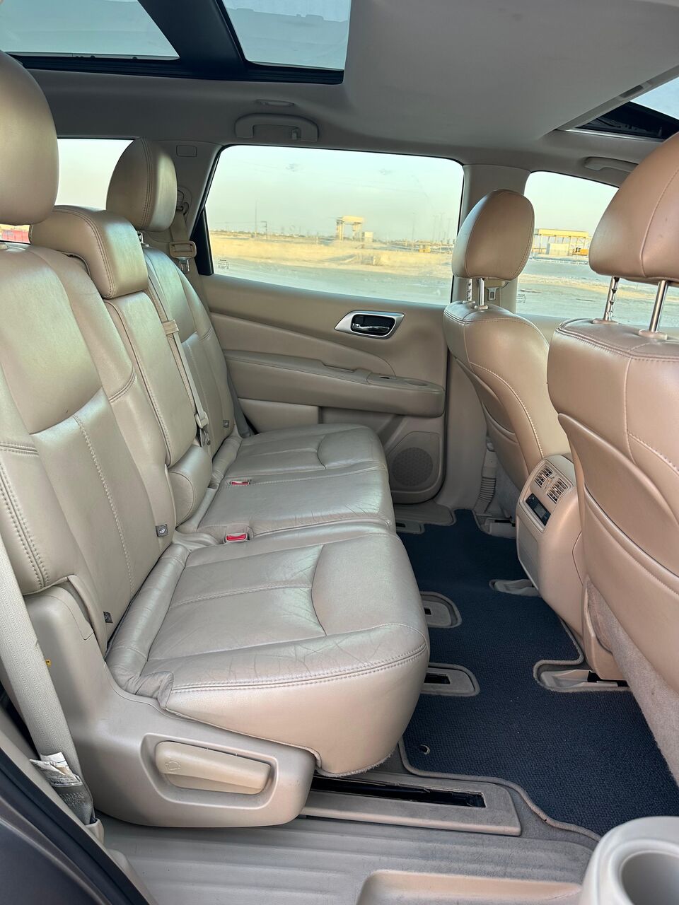 Riffa, Vehicles, Cars & Trucks , BHD 2500,  Nissan Pathfinder Full Option Panorama,  2014,  Automatic,  132000 KM,  Neat And Clean Car