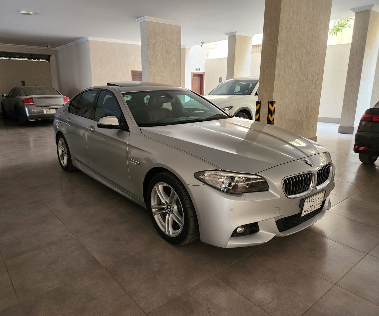 Sulaymania, Vehicles, Cars & Trucks , SAR 60,  Bmw 520,  2016,  Automatic,  180000 KM,   I Full Option Kit-M