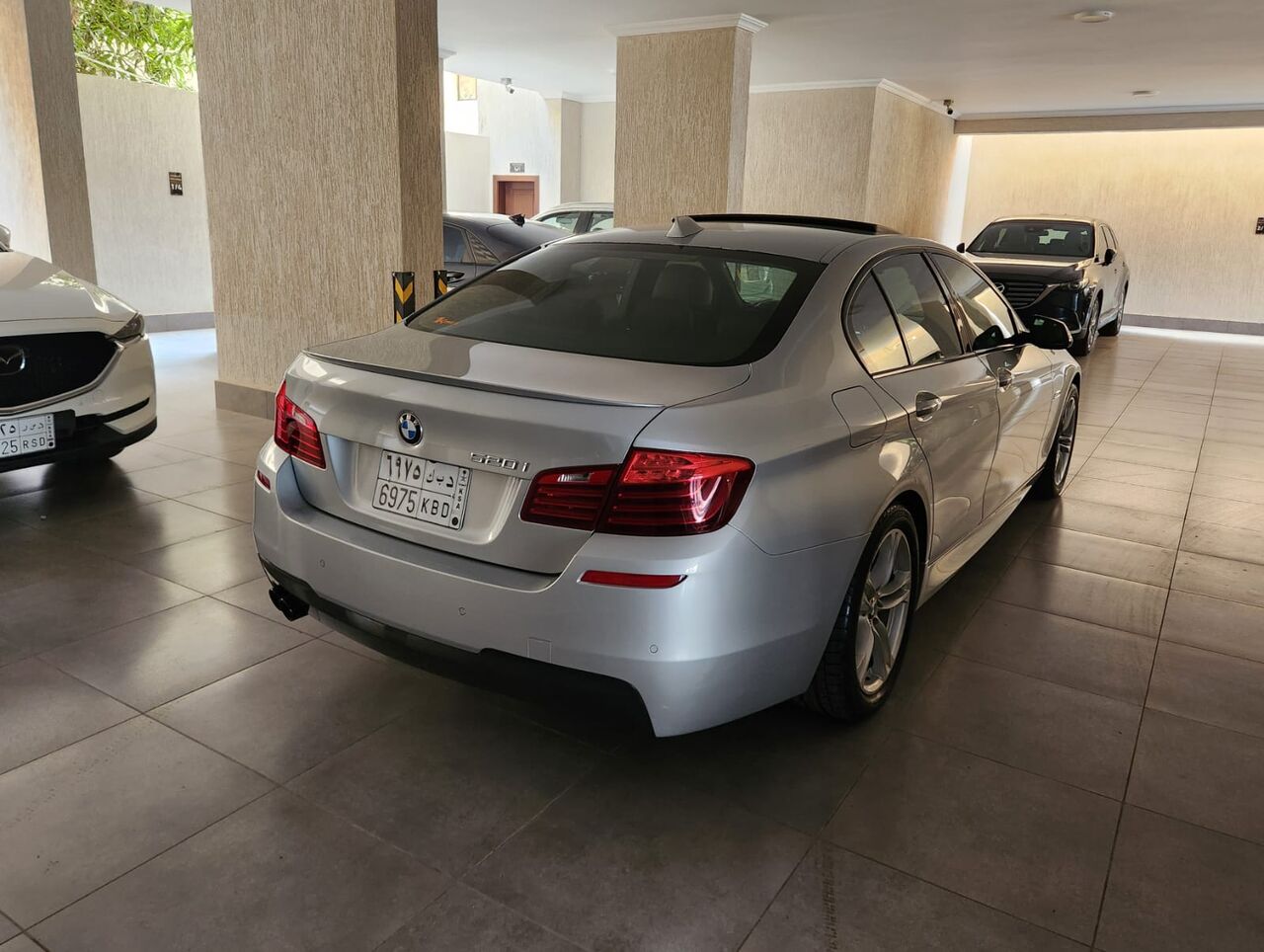 Sulaymania, Vehicles, Cars & Trucks , SAR 60,  Bmw 520,  2016,  Automatic,  180000 KM,   I Full Option Kit-M