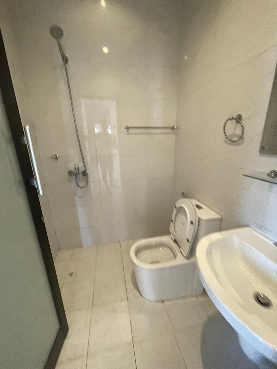 Salmaniya, Apartments, Flats, Houses & Villas, BHD 240/month,  2 Bedroom In Salmaniya With Ewa