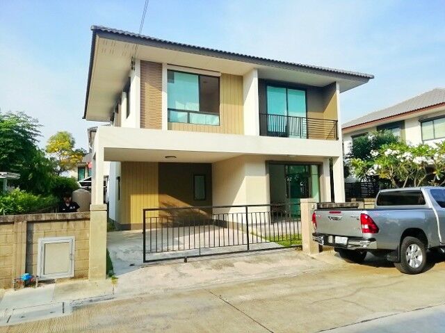 Bangkok, Villas, THB 28998,  51 Sq. Feet,  Make Phet Village, Detached House, 3 Bedrooms, 3 Bathrooms, MEA, Bang Phli, 700 M. 52 Sq