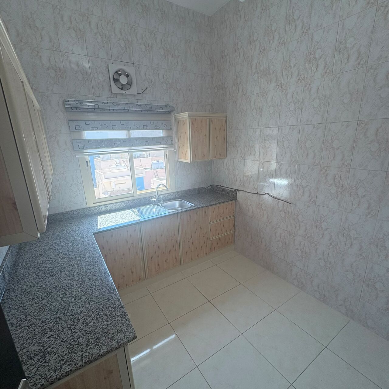 Adliya, Housing Exchanges, BHD 250/month,  2 BR,  150 Sq. Meter,  Huge 2 Bedroom 2 Bathroom Flat For Rent In Adliya Adliya Near To Al Hilal Hospital, Kidzwo