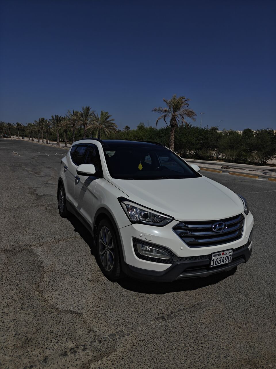 East Riffa, Vehicles, Cars & Trucks , BHD 3700,  Hyundai Santa Fe,  2015,  Automatic,  172000 KM,    3.3L V6 AWD &ndash; Excellent Condition / Agency Maintained