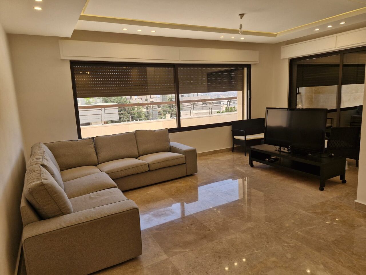 Abdoun, Apartments, Flats, Houses & Villas, JOD 28000/year,  3 BR,  150 Sq. Meter,  Rooftop Apartment For Rent