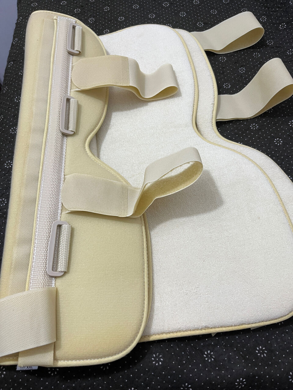 Jubail, Health & Beauty Items, SAR 80,  KNEE SUPPORT