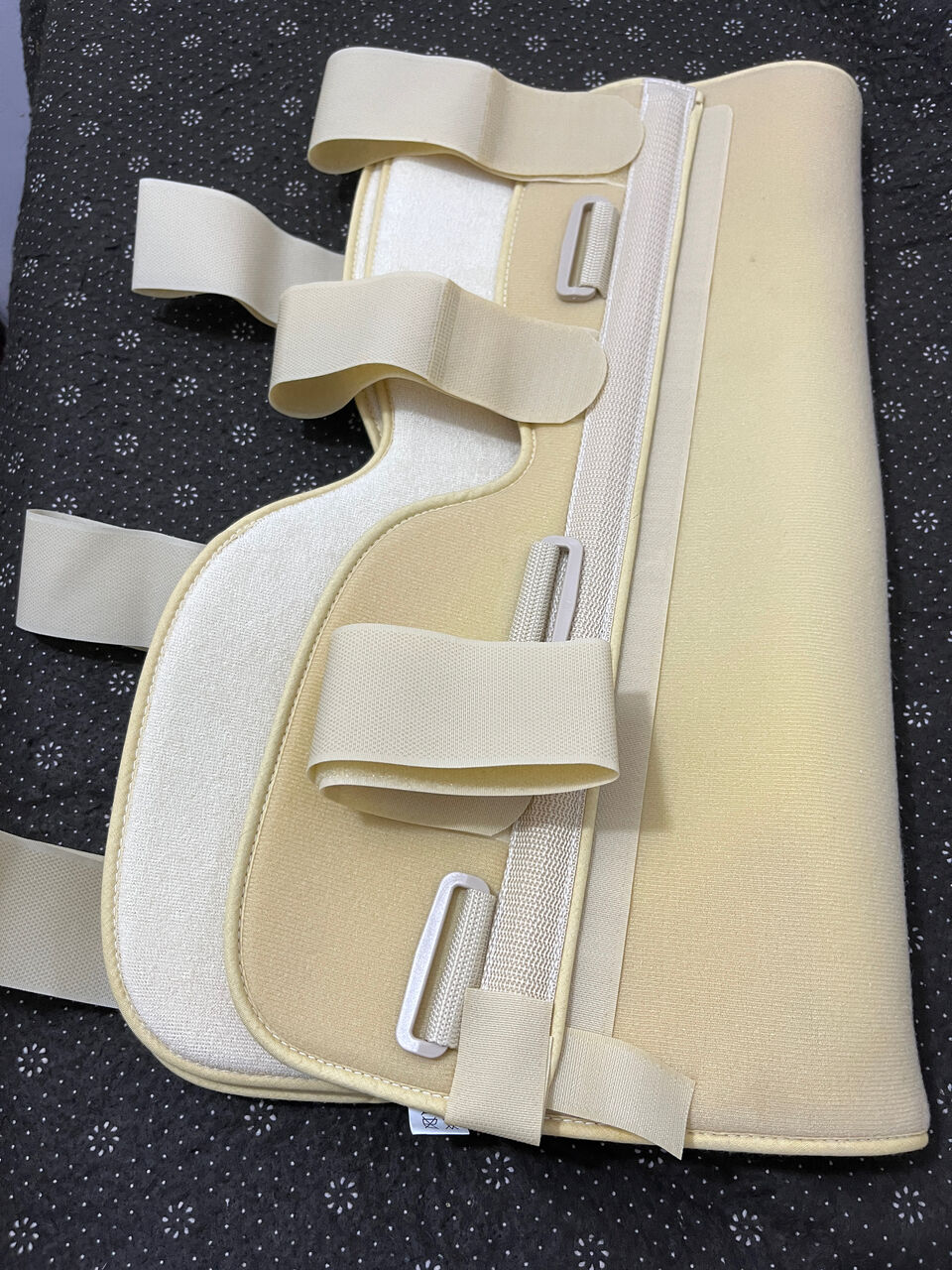 Jubail, Health & Beauty Items, SAR 80,  KNEE SUPPORT