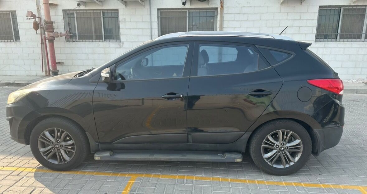 Riyadh, Vehicles, Cars & Trucks , SAR 32,  Hyundai Tucson,  2014,  Automatic,  240000 KM,  Urgent Sale - Riyadh Malaz