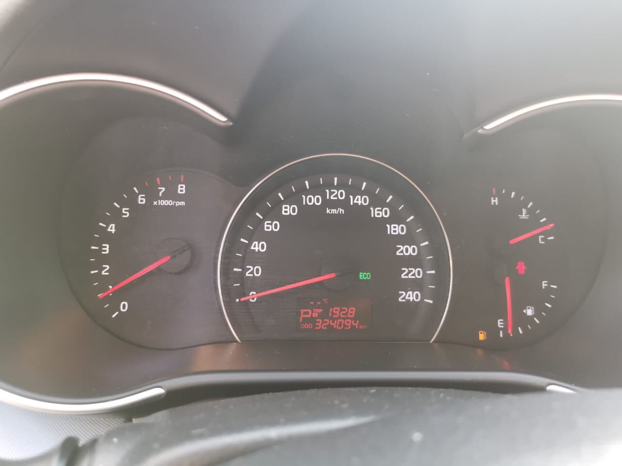Jubail, Vehicles, Cars & Trucks , SAR 22000,  Kia Sorento,  2015,  Automatic,  325000 KM,   For Sale