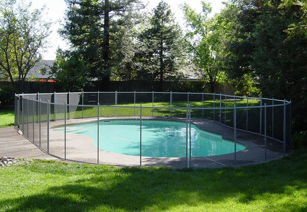 New York, Household, Swimming Pool Fence In Madera