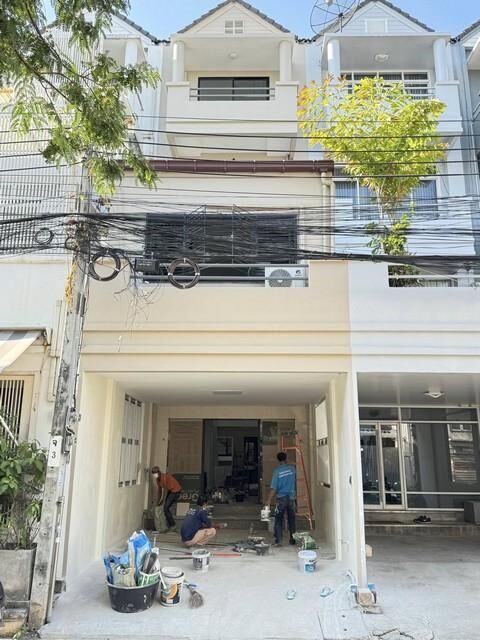 Bangkok, Villas, THB 35000,  1 Sq. Feet,  Home Office For Rent, 3.5 Floors, Town In Town, Sriwara Road, Along The Expressway, Near