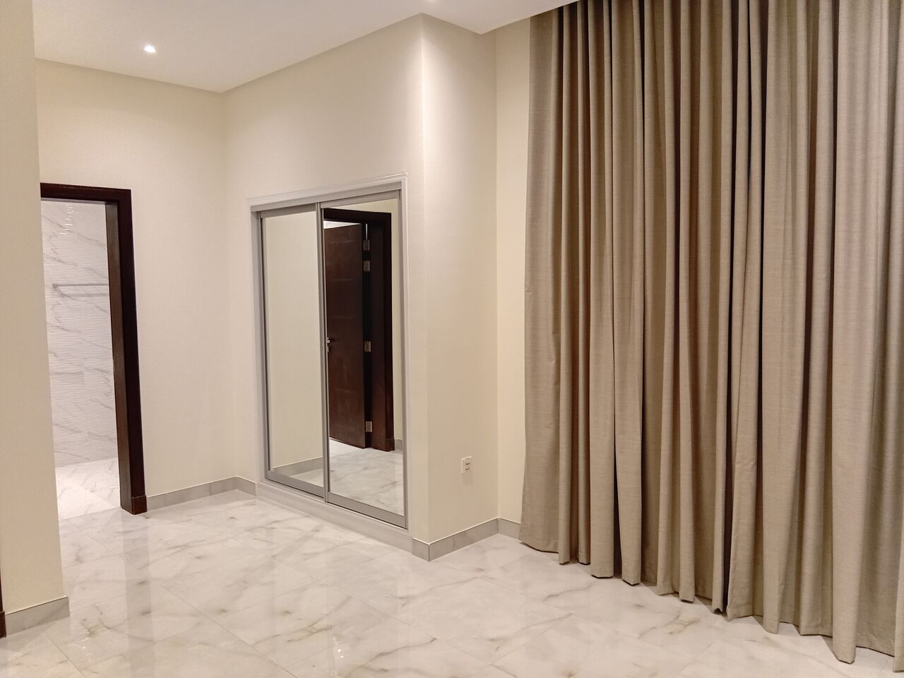 Tubli, Apartments, Flats, Houses & Villas, BHD 270/month,  Furnished,  1 BR,  A Higher Quality Of Living. Premium Flat. Prime Location!!! TUBLI. 1BHK Apartment For Rent