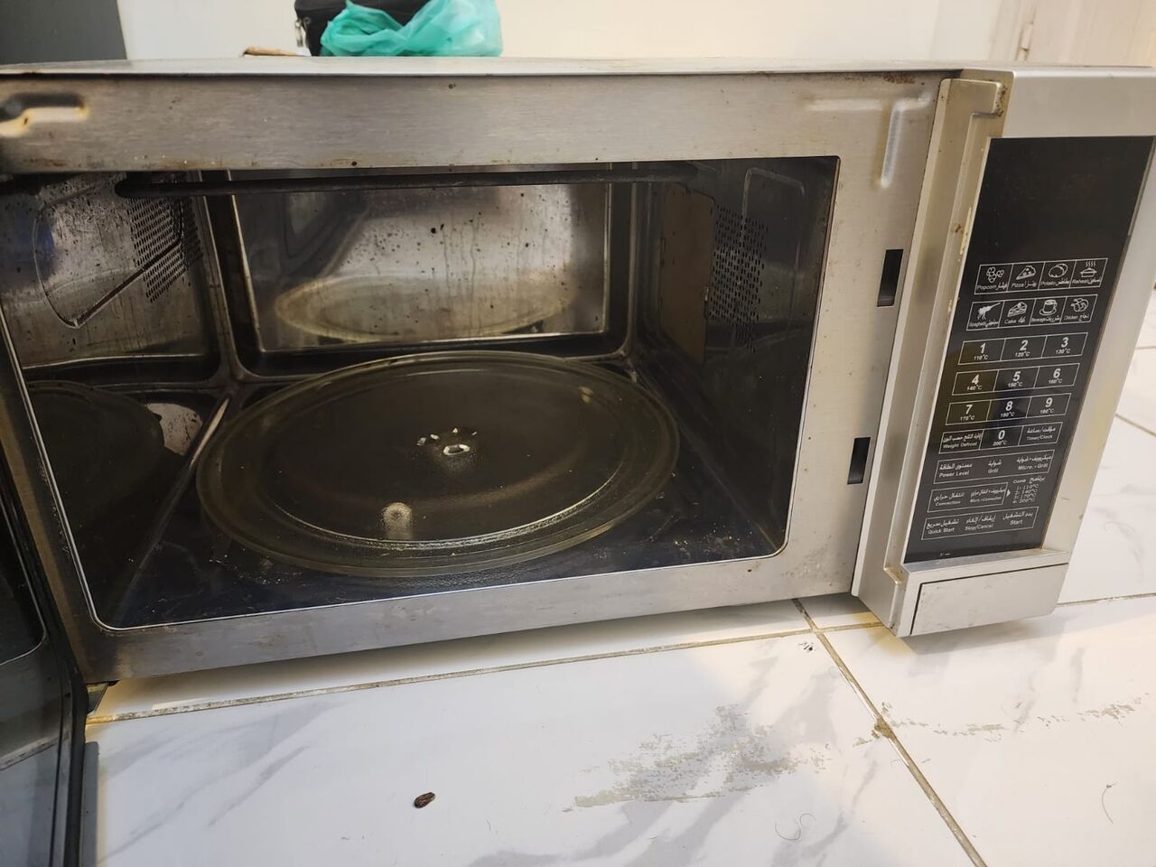 Jeddah, Household Items, SAR 550,  HAAS Microwave Oven With Grill & Convection &ndash; For Sale