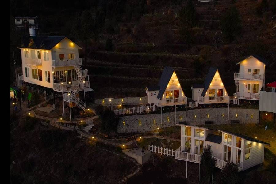 Mumbai, Travel, Vinyasa &mdash; Your Luxury Resort In Kanatal Awaits
