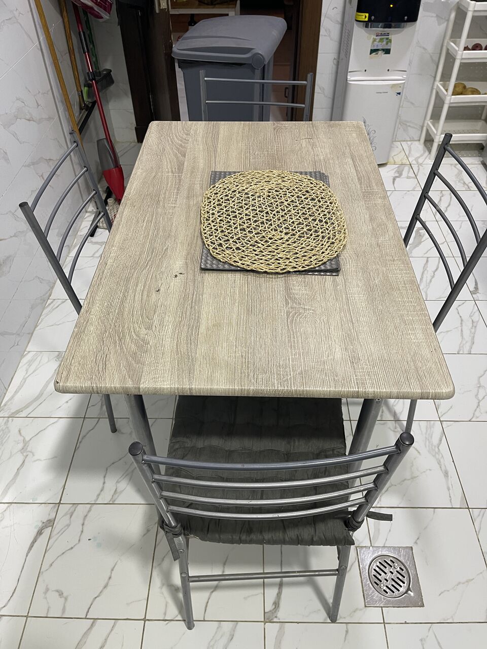 Jeddah, Furniture, SAR 550,  4 Seater Dining Table From Home Center