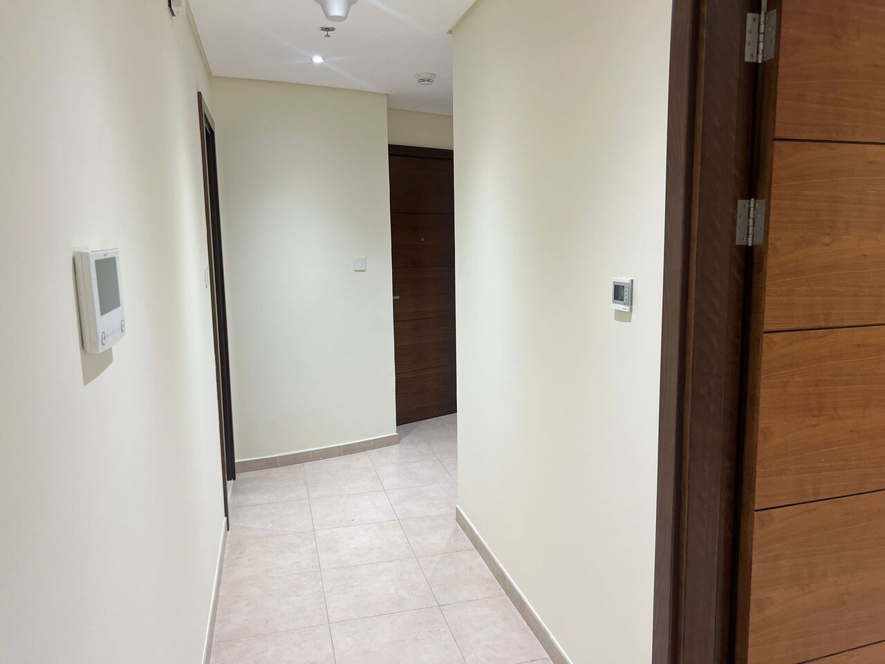 Manama, Apartments, Flats, Houses & Villas, BHD 450/month,  Furnished,  1 BR,  Apartment With Sea View In Harbour Heights, Financial Harbour