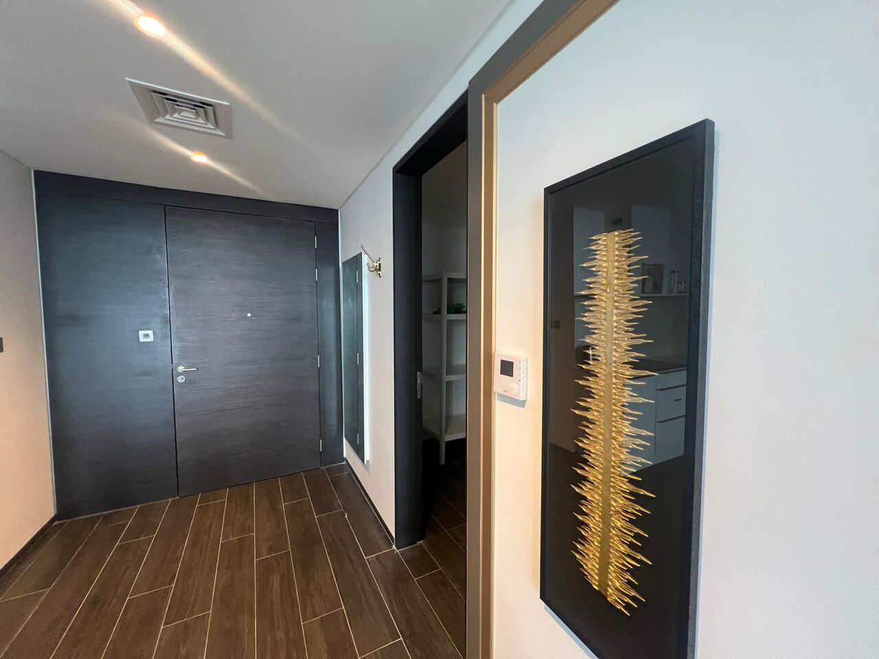 Manama, Apartments, Flats, Houses & Villas, BHD 550/month,  Furnished,  1 BR,  Apartment For Rent  In Financial Harbour With City View