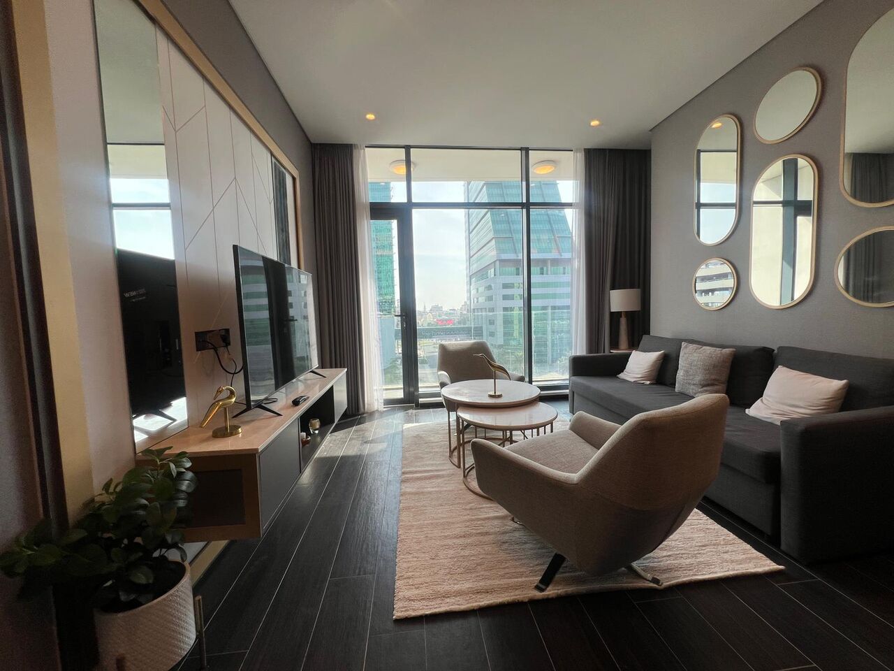 Manama, Apartments, Flats, Houses & Villas, BHD 550/month,  Furnished,  1 BR,  Apartment For Rent  In Financial Harbour With City View