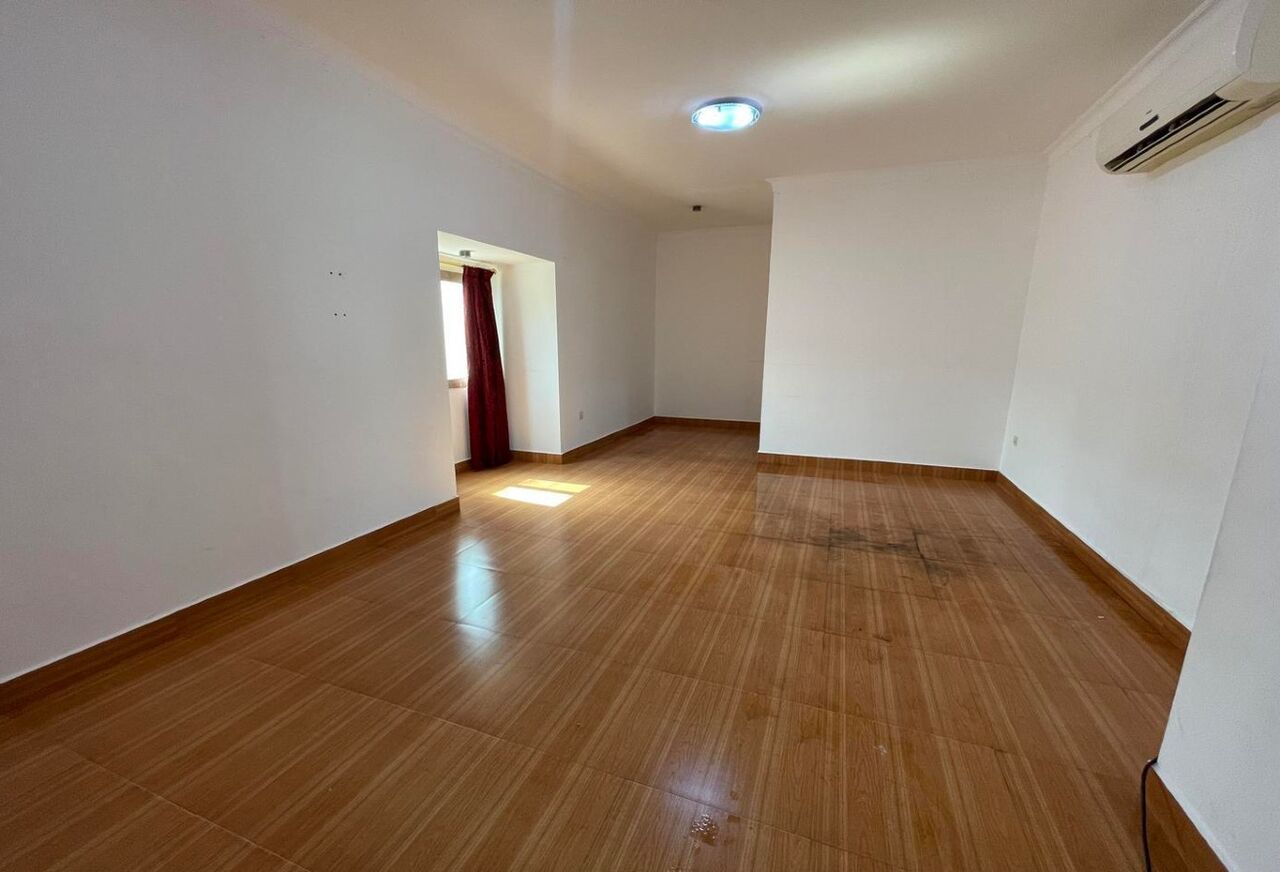 Saar, Villas, BHD 600,  Inclusive Compound Villa With Affordable Rent