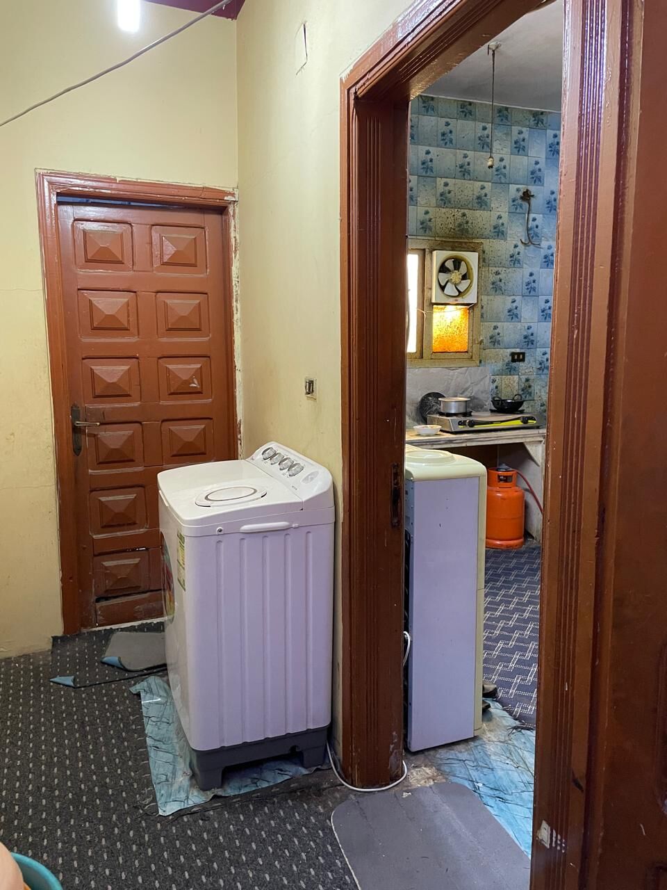Al Wizarat, Rooms for Rent, SAR 850/month,  Single Room Available In Family Flat