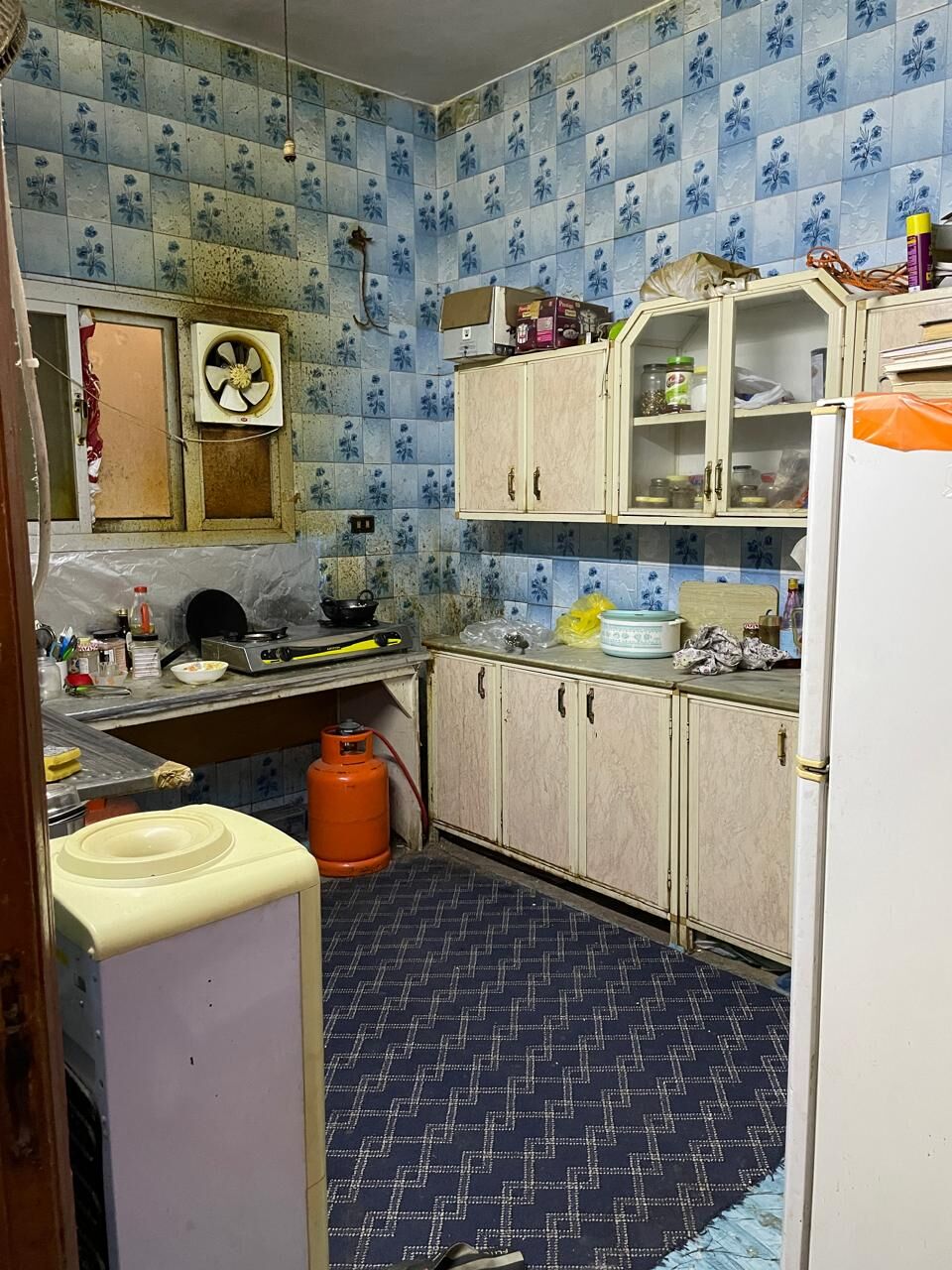 Al Wizarat, Rooms for Rent, SAR 850/month,  Single Room Available In Family Flat