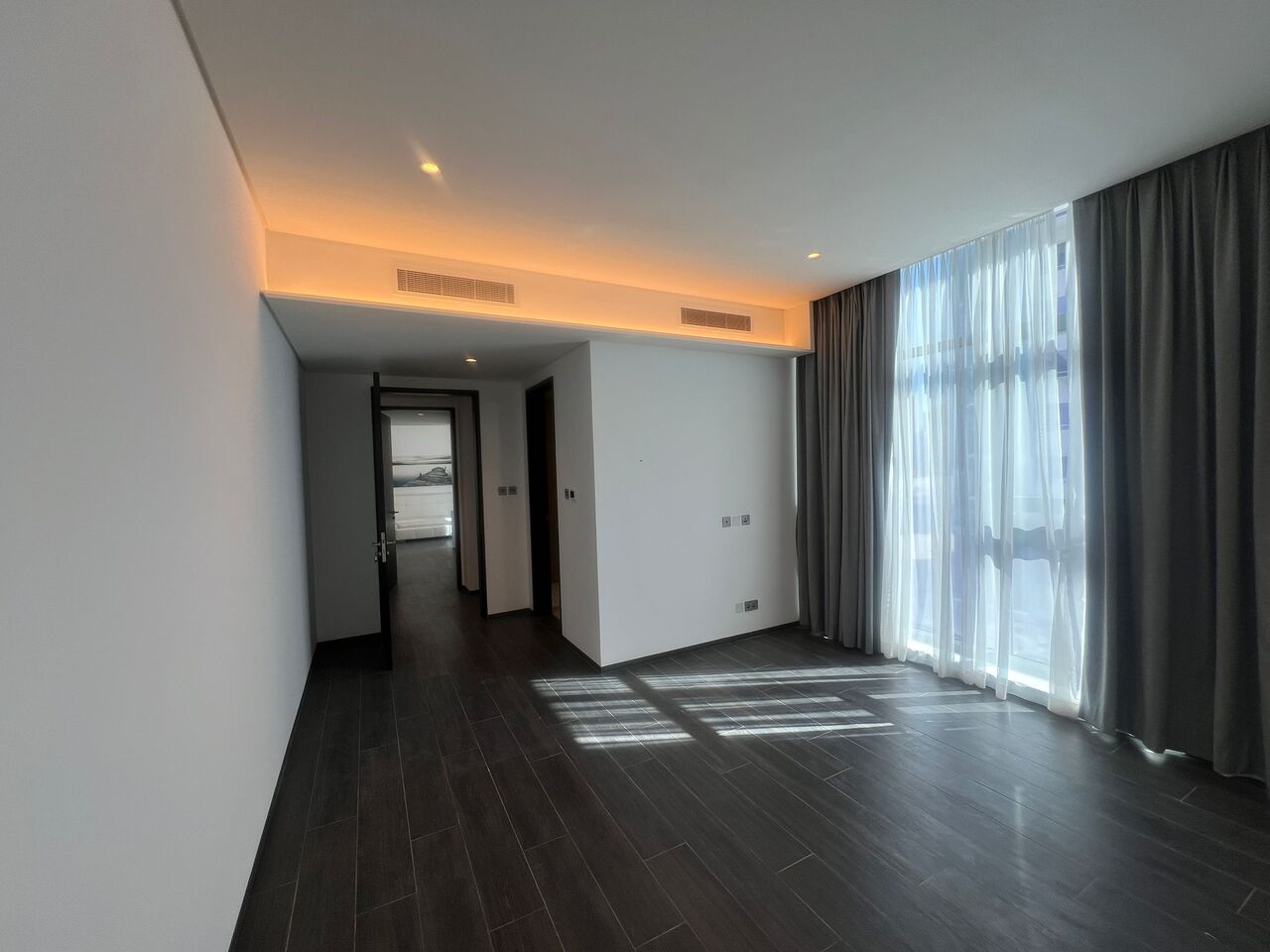 Manama, Apartments, Flats, Houses & Villas, BHD 725/month,  Furnished,  2 BR,  Apartment For Rent Financial Harbour With Canal View