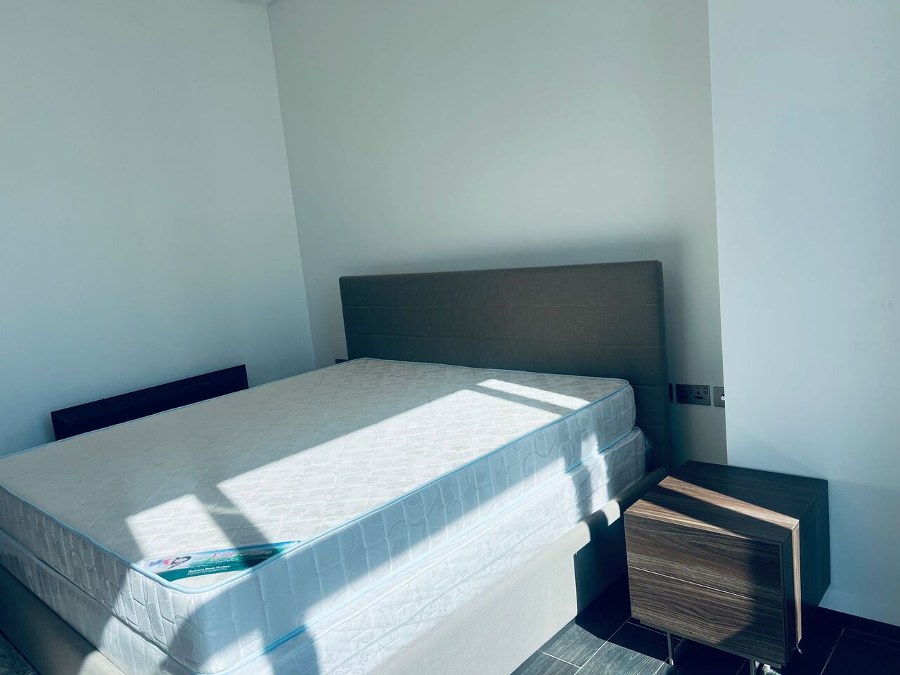 Manama, Apartments, Flats, Houses & Villas, BHD 680/month,  Furnished,  2 BR,  Apartment With Canal View | Harbour Row- Financial Harbour